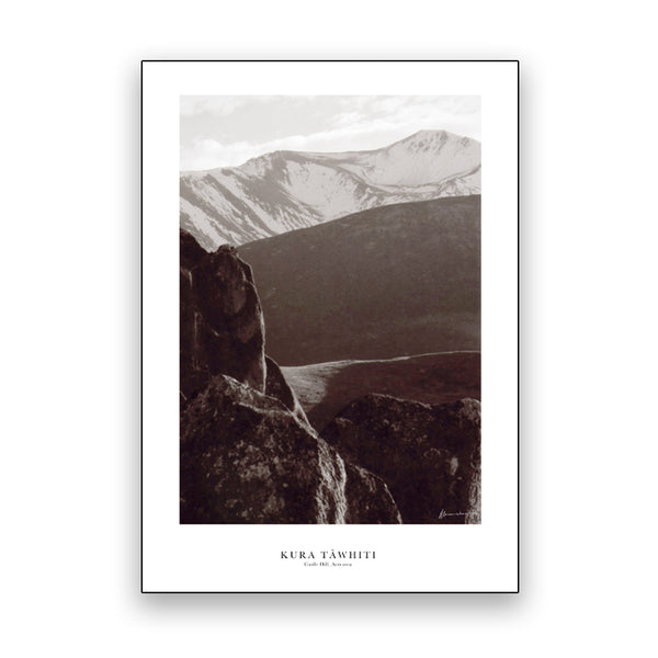 Kura Tawhiti Print