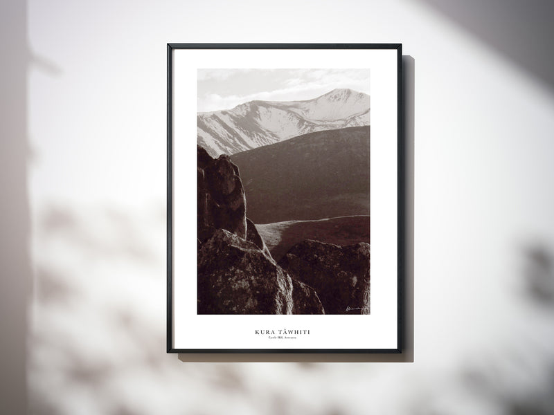Kura Tawhiti Print