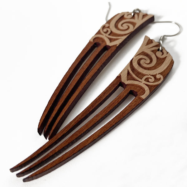 Heru earring